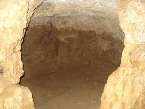 Une des grottes  où vécut Ibn Khaldoun